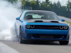 Как угнанный Dodge Hellcat Redeye разоблачил «чоп-шоп» в Алабаме